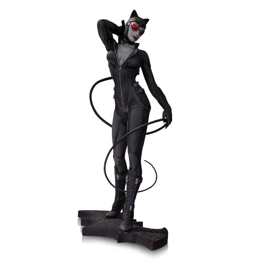 Batman Arkham City Catwoman Statue