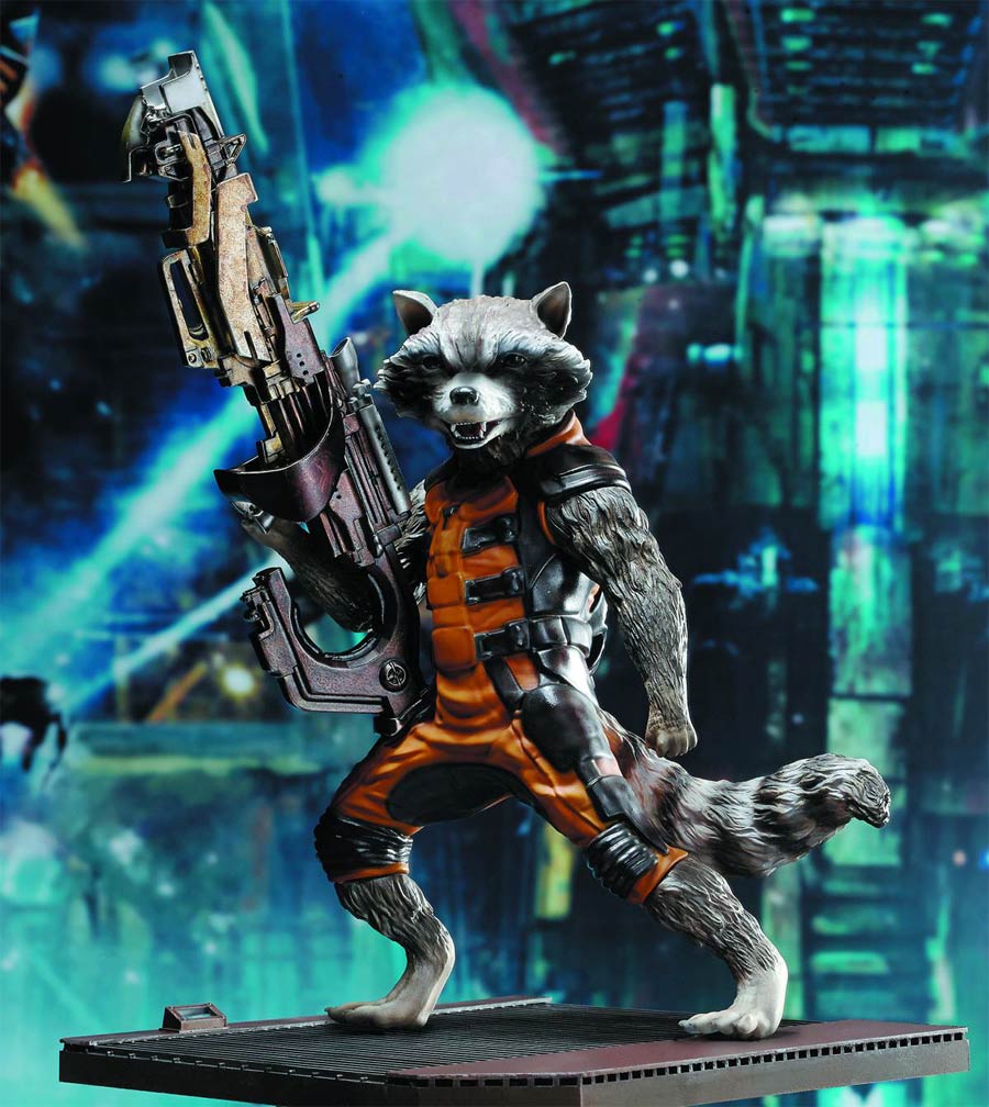 Guardians Of The Galaxy Rocket Raccoon 7-Inch Action Hero Vignette Yellow Suit Version