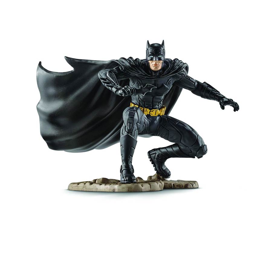 DC Heroes PVC Figurine - Batman Kneeling