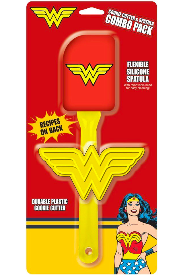 DC Comics Spatula Cookie Cutter 2-Pack - Wonder Woman