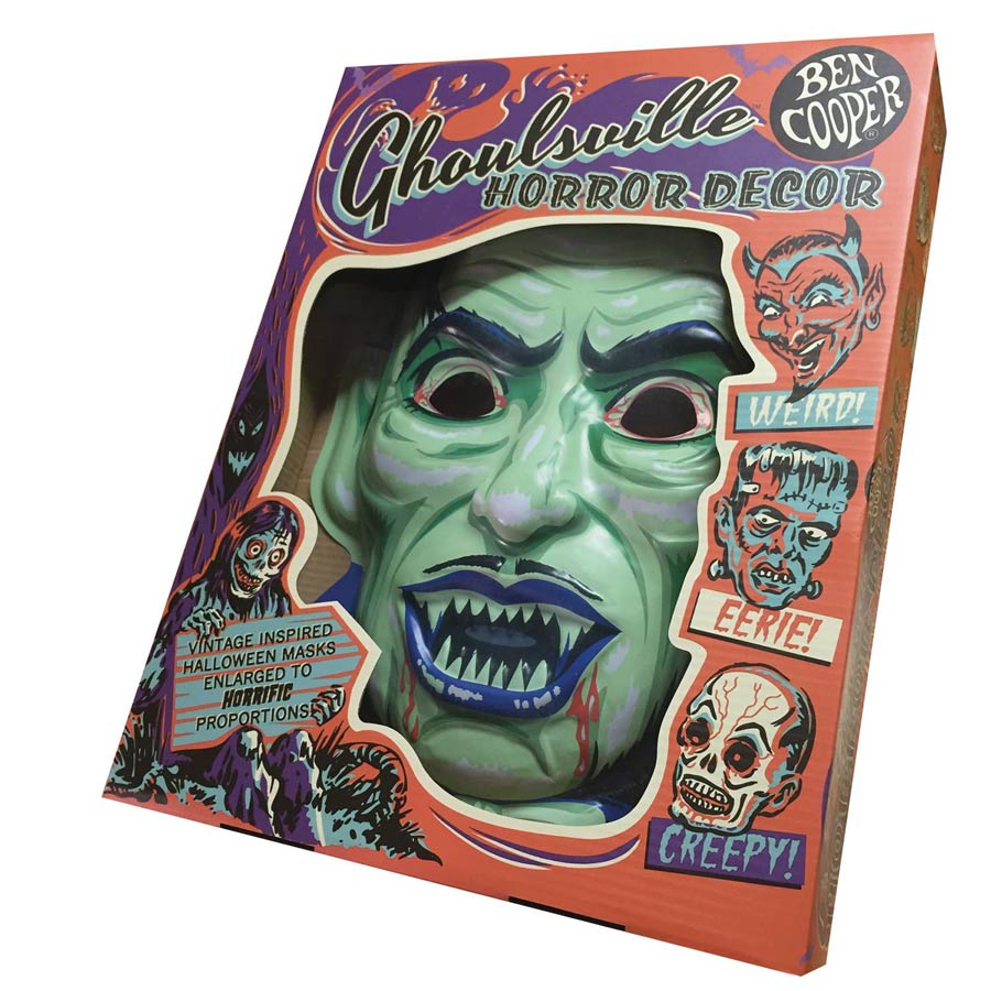 Ghoulsville Vac-Tastic Plastic Mask - Crypt Vampire (Glow-In-The-Dark)