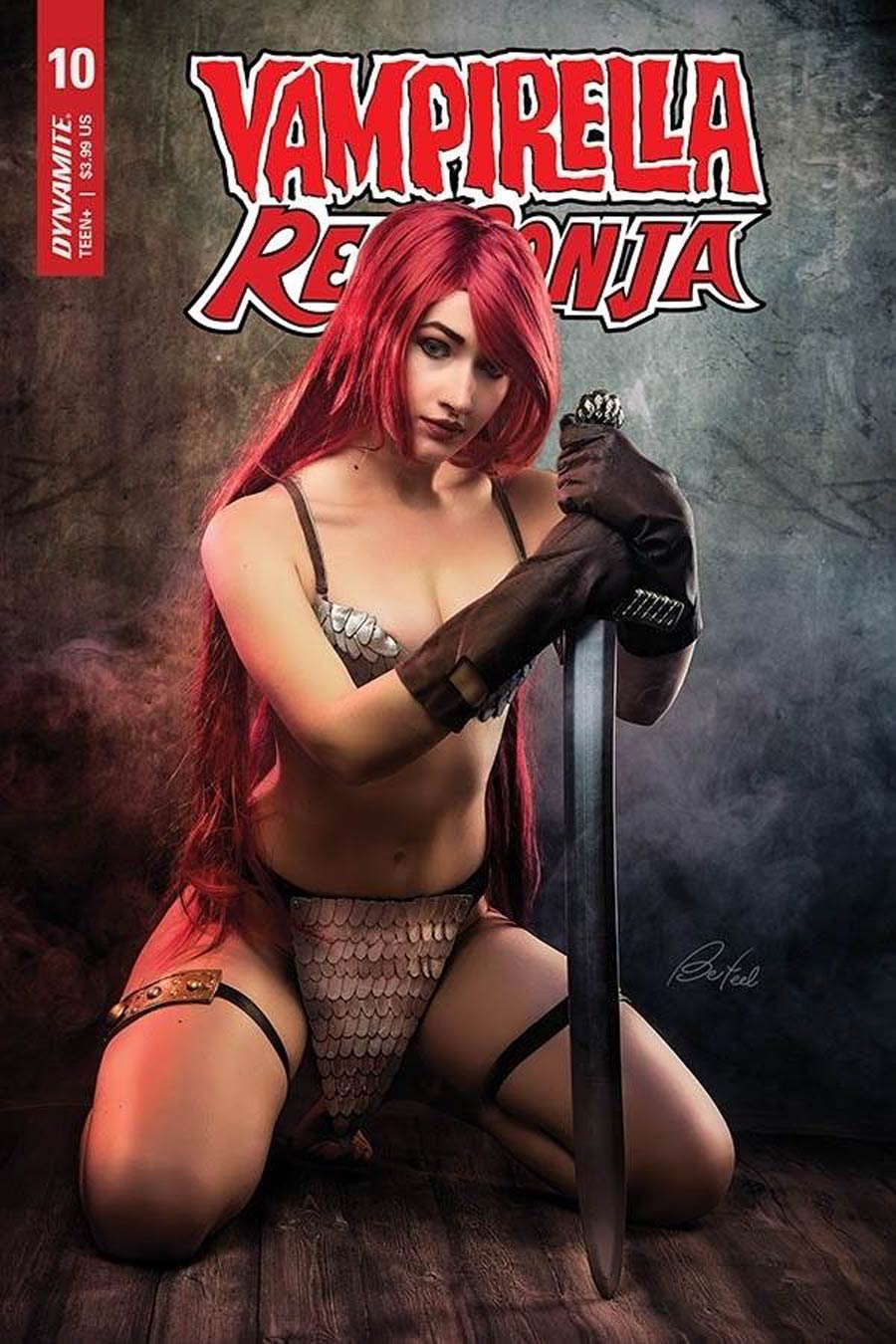 Vampirella Red Sonja #10 Cover D Variant Klaudia Bloom Cosplay Photo Cover