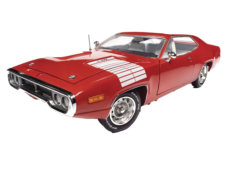 AM 1972 PLYMOUTH ROAD RUNNER GTX 1/18 DIE-CAST VEH (C: